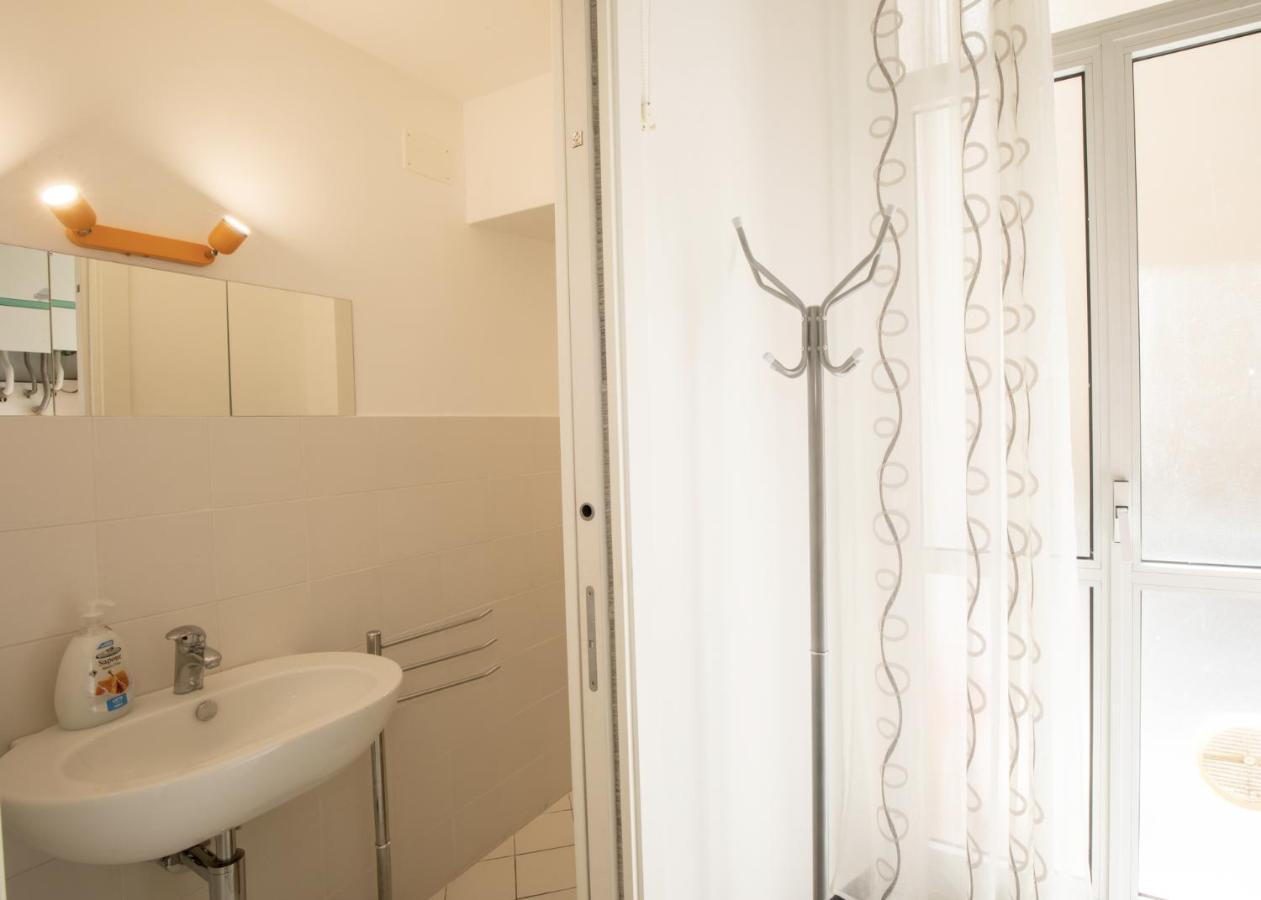 Appartement Via Manzoni à Savone Extérieur photo